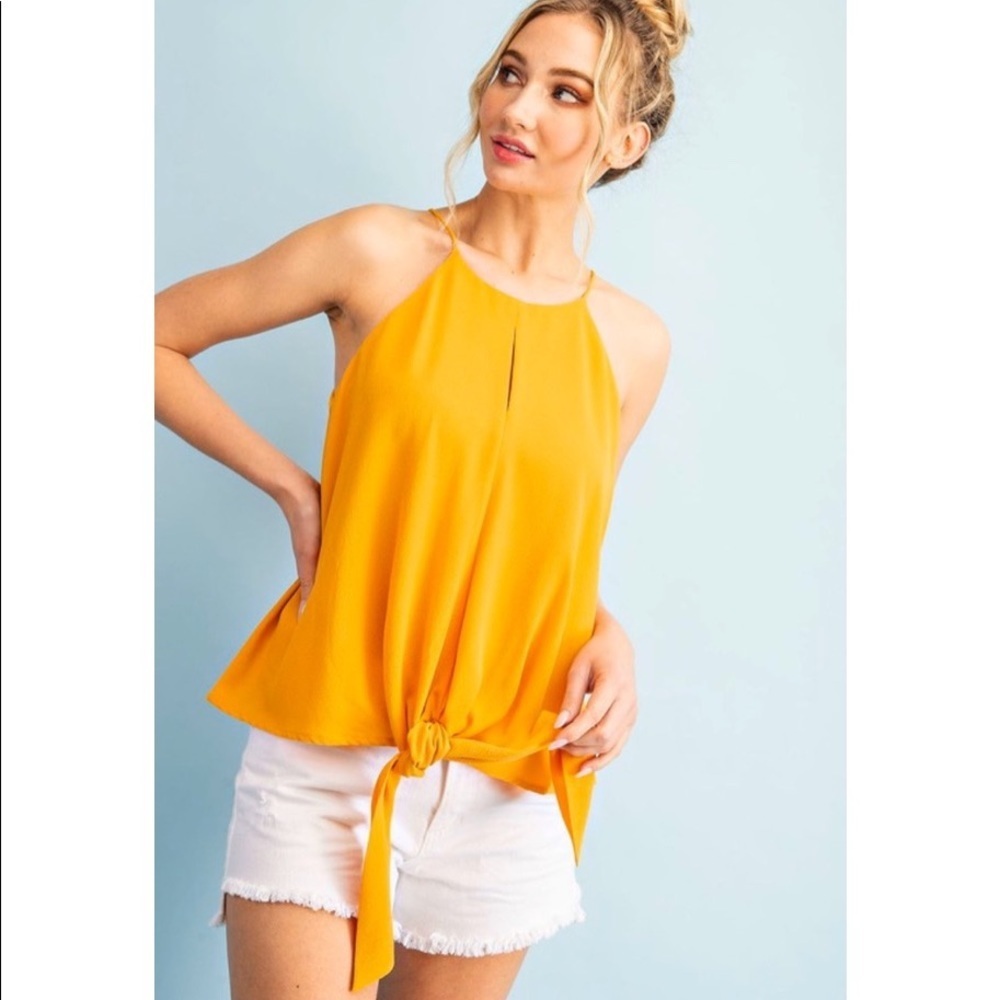 🛍NEW! Front Tie Top in Yellow!